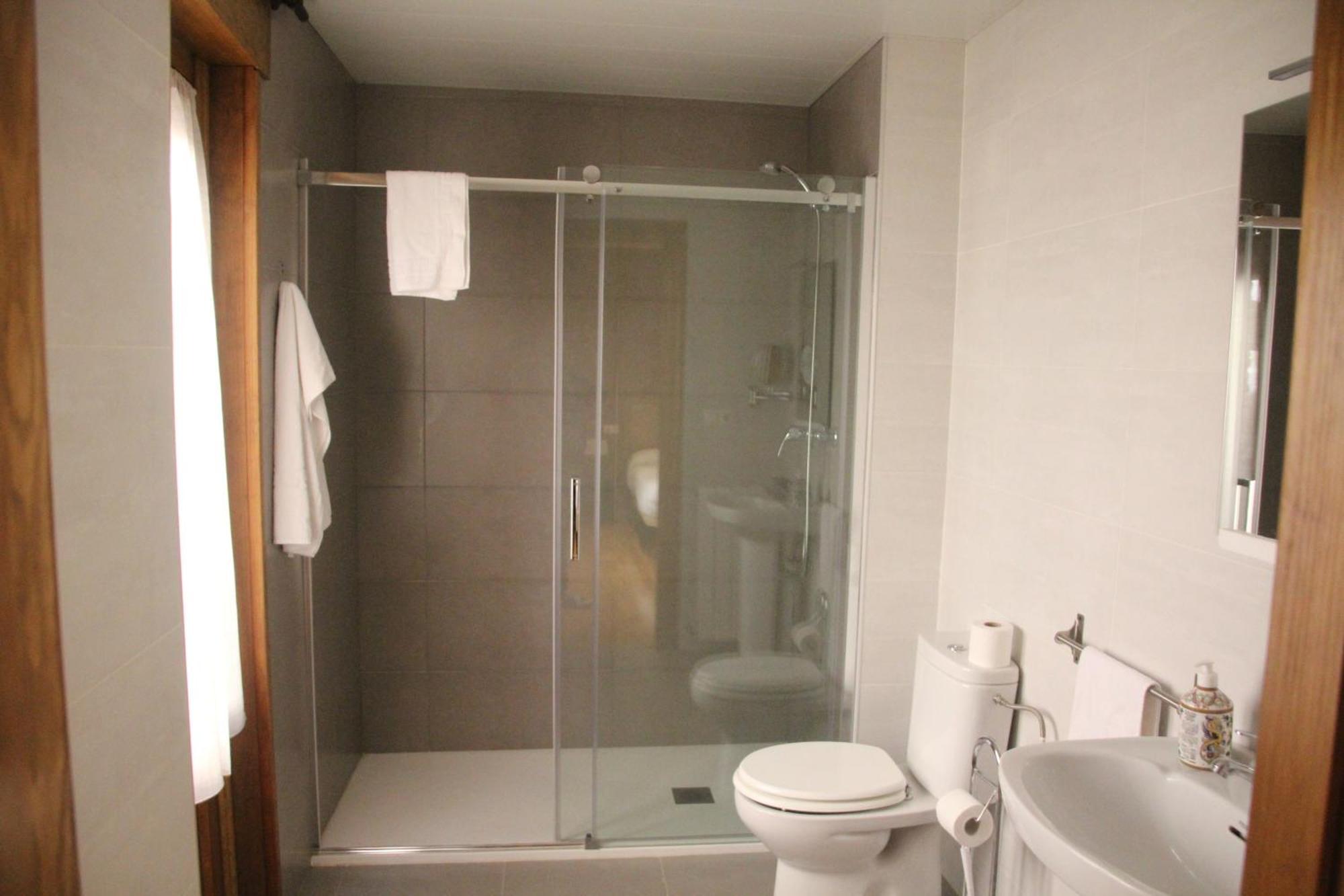 Hostal Rural 18 De Abril Olite Bagian luar foto